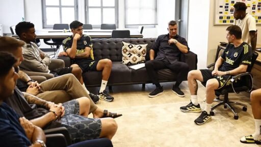 Epbm7 3prkajnilvbcrltw.jpg